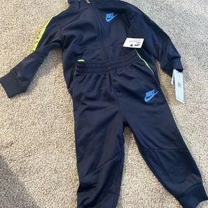 Brand New Nike Jogger Set